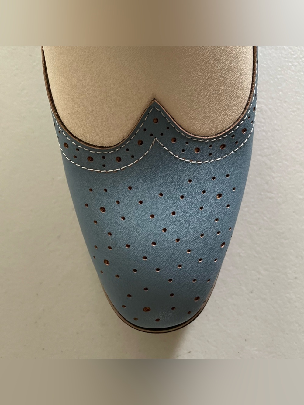 🔥Brogue Wingtip Spectator Loafers Blue/Beige/Cream NWT – US 9.5/10 (EU size 43) - Picture 9 of 11